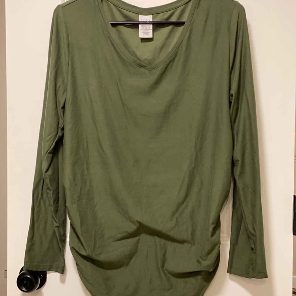 Maternity tops